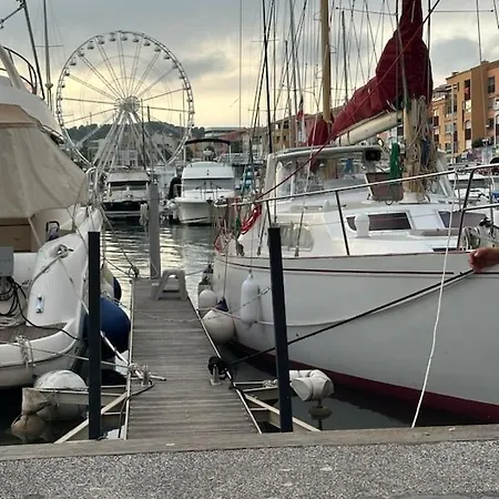 Apartment Avec Loggia *